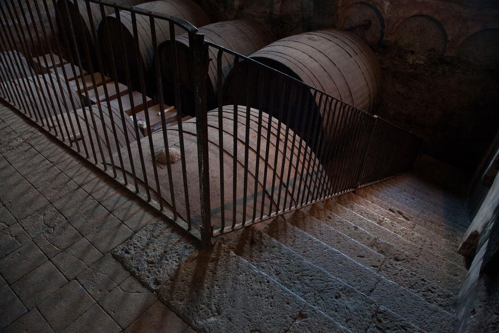 Гостевой дом Feudo Vagliasindi -Wine Experience- Рандаццо Экстерьер фото